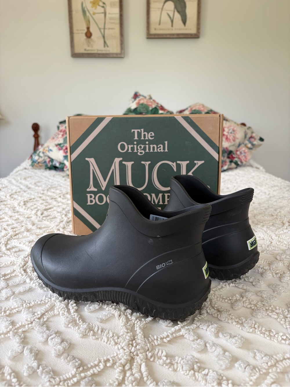 Muck Boot Company Women's Black Ankle Rain Boots